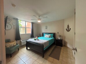 3 bedrooms, in-room safe, iron/ironing board, free WiFi -  PeñaMar Ocean Club Marina Front. Other platform host 4.86 stars!! New to VRBO (Fajardo)