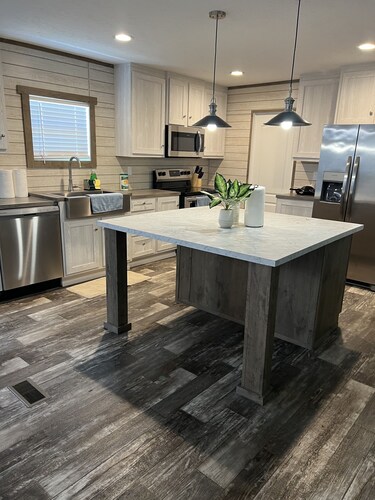 Home suite mobile home