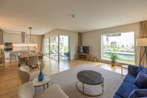 Smart TV 32 pulgadas con canales de televisión vía satélite