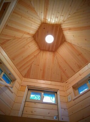 Interior - Fantasy Treehouse and Resort
(Nephi)