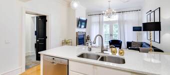 Fayetteville Vacation Rental Near UA Campus