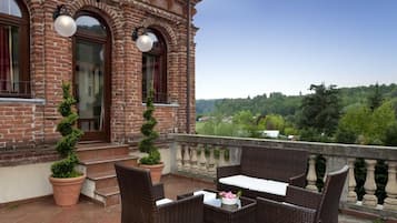 Suite Junior, 1 letto king | Parco della struttura