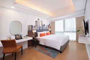 Down duvets, in-room safe, desk, blackout curtains - Citadines Benavidez Makati (Makati)