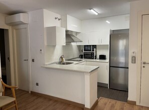 Fridge, microwave, coffee/tea maker, toaster