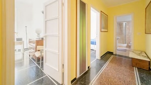 Unclassified image, 2 of 30, button - Al Garibaldi Rolli palace in the heart of the city.
 (Genova)