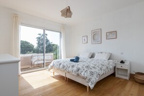 5 Schlafzimmer, Bügeleisen/Bügelbrett, WLAN, Bettwäsche