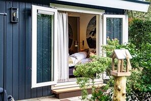 Exterior detail - On the Veluwe in the woods, Boho style, kids & dog welcome, large fenced garden (Epe)