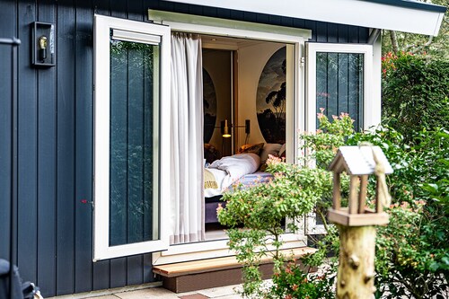 Auf der Veluwe im Wald, im Boho-Stil, Kinder und Hunde willkommen, großer Garten