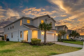Exterior - "Windsor Bliss" - Pristine Home with Game Room (Kissimmee)