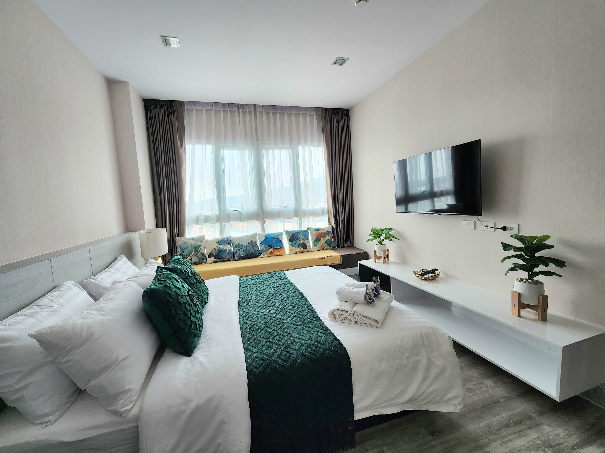 Signature-Apartment | 1 Schlafzimmer, Daunenbettdecken, Pillowtop-Betten, kostenlose Minibar