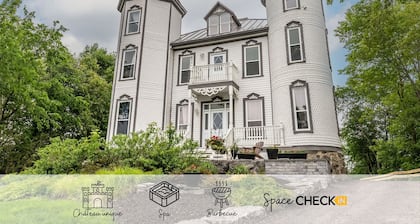 Château De Valvak | Unique & Magical | Spa & BBQ |