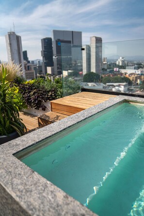 Property grounds - Americas Residence, Downtown, Financial zone, Jacuzzi, Rooftop, Best Wifi. GDL
 (Guadalajara)