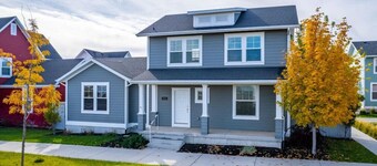 PETS | Long Stays | Daybreak Community