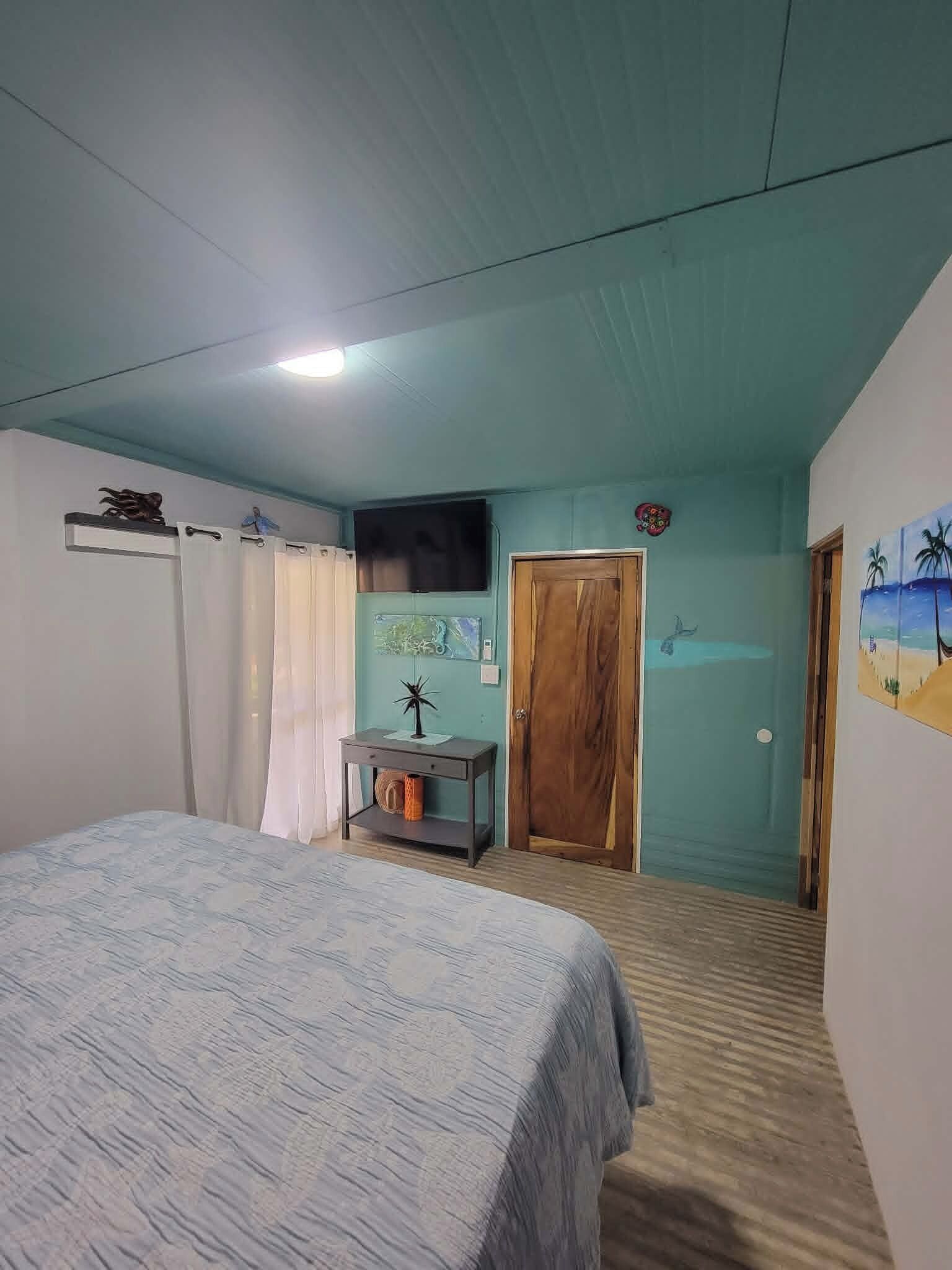3 chambres, bureau, Wi-Fi, draps fournis