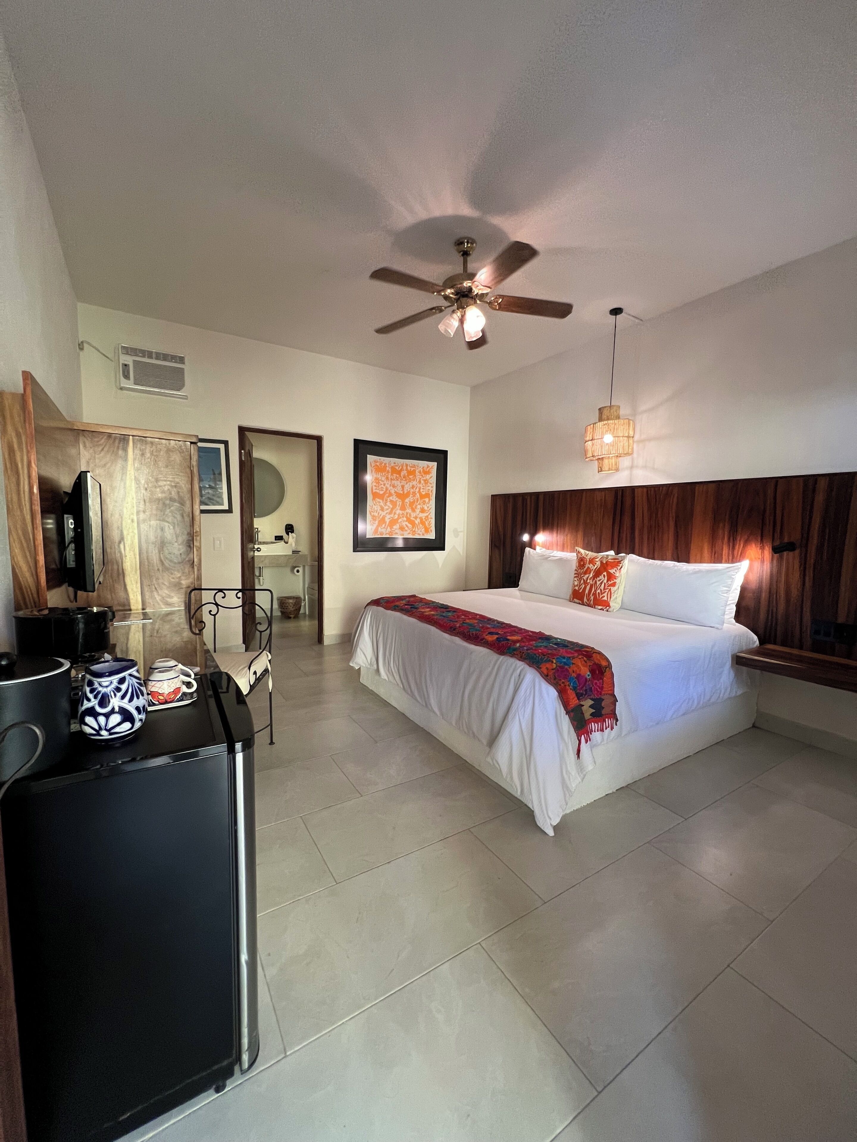 Standard Double Room | Iron/ironing board, free WiFi, bed sheets