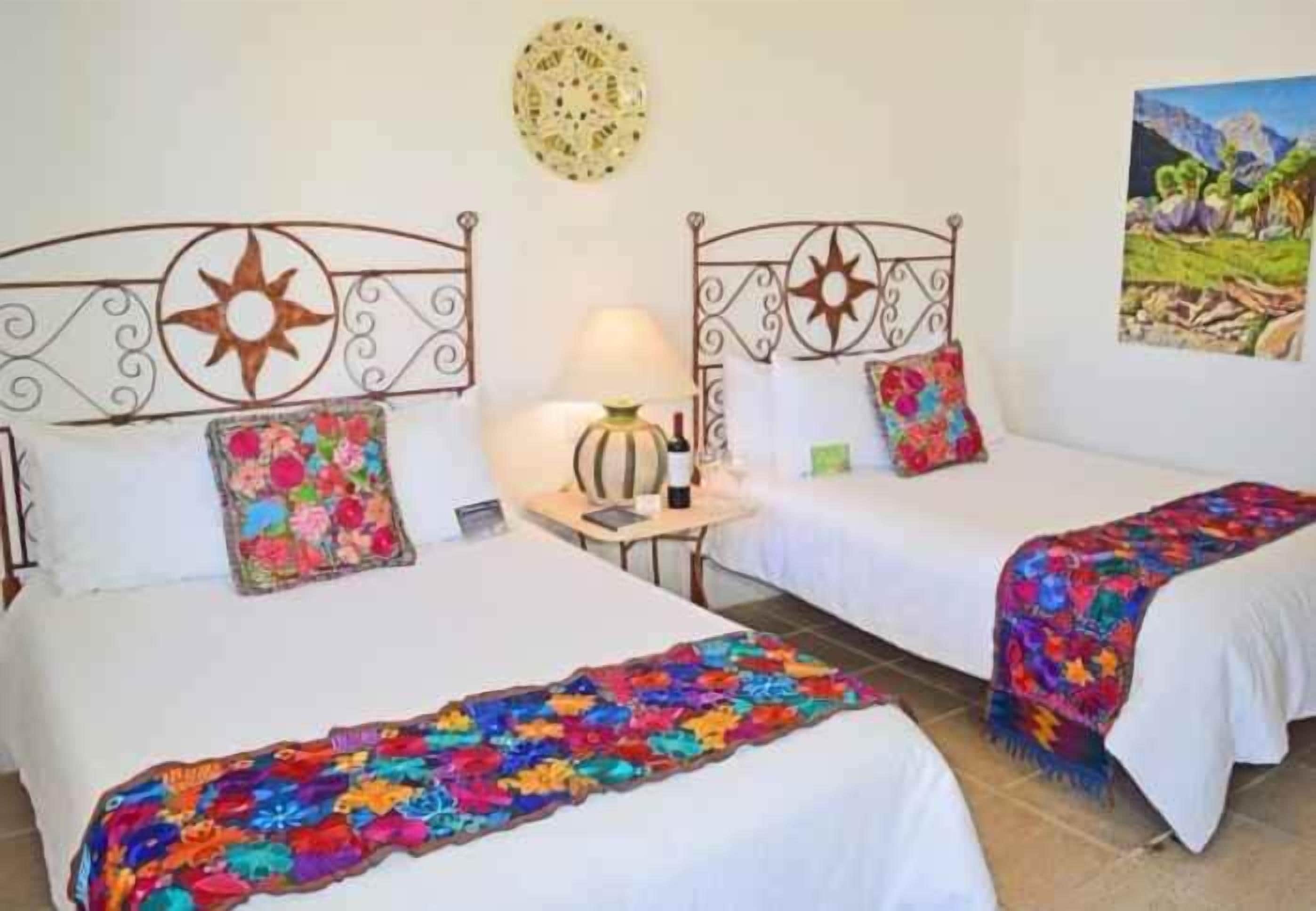 Photo - El Encanto Inn & Suites