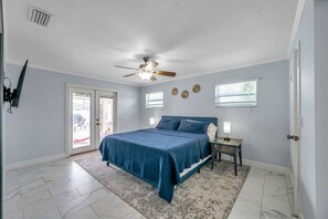 4 chambres, bureau, fer et planche à repasser, Wi-Fi gratuit