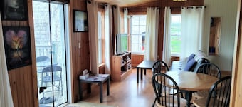 Riverside Retreat of Mavillette