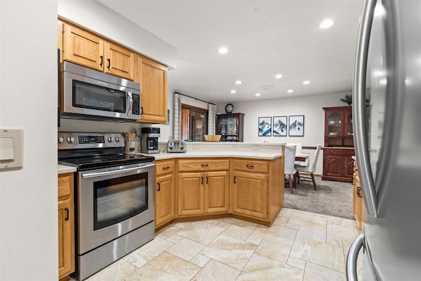 Peaceful townhome in sought-after Stowe location (8047) - Peaceful townhome in sought-after Stowe location (Stowe)