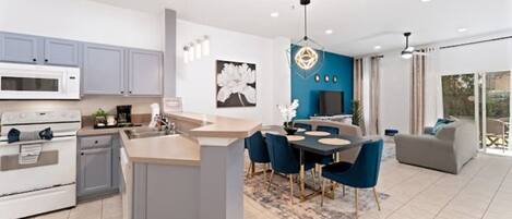 Mikrowelle, Ofen, Herdplatte, Geschirrspüler