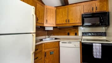 微波炉、烤箱、炉灶