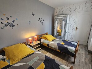 Room - La Maison de Rolland (SAINT-MARTIN-L'ARS)