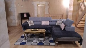 Living area - La Tour du Logis - Saint-martin-la-pallu (SAINT-MARTIN-LA-PALLU)
