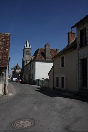 Exterior - Gîte des 2 Frères - Saint-pierre-de-maille (SAINT-PIERRE-DE-MAILLE)