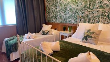 4 dormitorios, tabla de planchar con plancha, wifi y ropa de cama