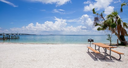 Whispering Palms- Waterfront Condo on Sanibel Island