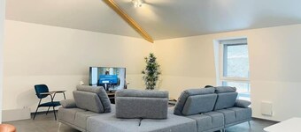 Penthouse 3 Bedrooms- Garden in Center