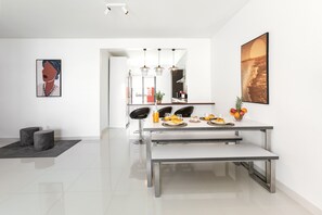 Dining - Baleal Deluxe Flat - Shared pool (Peniche)