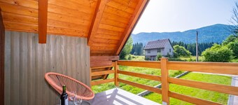Gorgeous home in Jasenak with WiFi