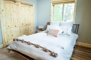 5 chambres, bureau, lit parapluie, Wi-Fi gratuit