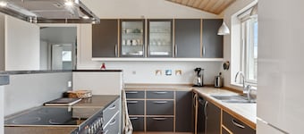 2 bedroom awesome home in Give