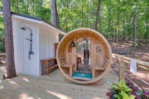 Sauna - #17 Heartthrob Tiny Cottage (Scottsboro)