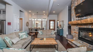 House (5 Bedrooms) | Property amenity