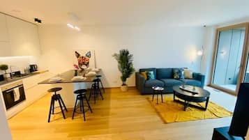 Deluxe Apartment | Interior