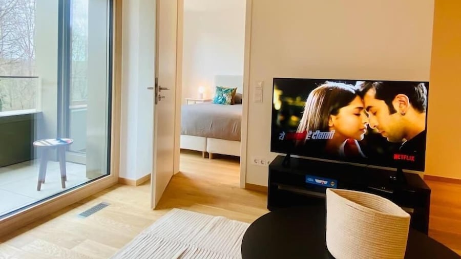Luxury Brand New Flat w. Terrace&Parking