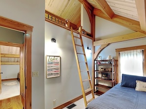 House (4 Bedrooms) | Property amenity - A Winter View by Taylor Made Deep Creek (Oakland)