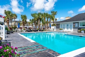 Pool - Starfish Wishes at Cove View Condos (Galveston)