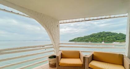 Live an Adventure in Taboga 1