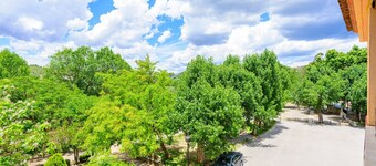 A homely place with views in Jerica