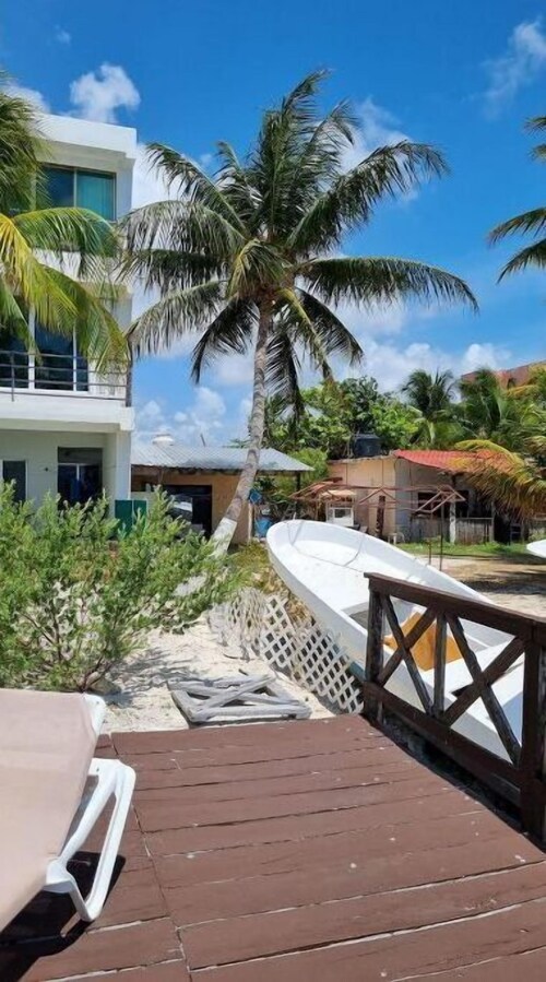 Derfor ser vi Paradise Hotel