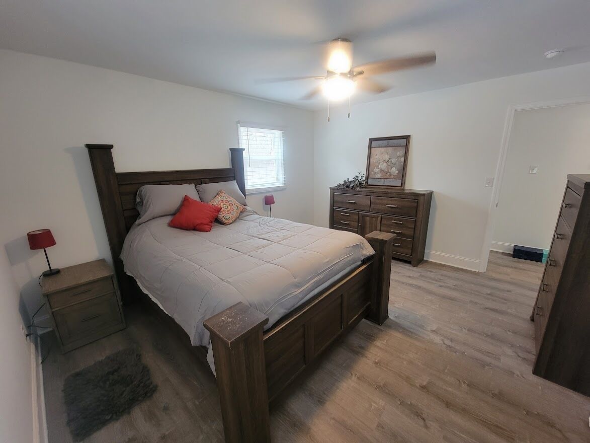 3 chambres, fer et planche à repasser, Wi-Fi gratuit, draps fournis