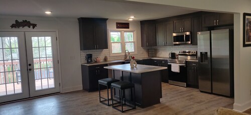 3 Bedroom House Near Hickory 