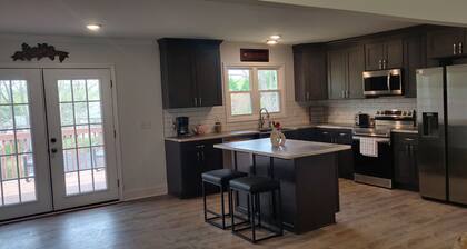 3 Bedroom House Near Hickory