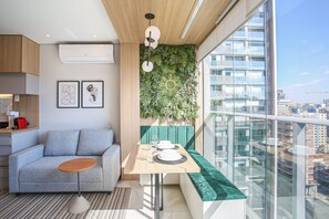 City Studio | Dining - Helbor Wide (São Paulo)