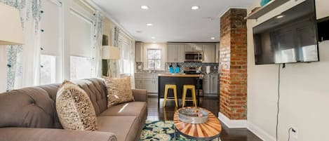 Téléviseur connecté, foyer