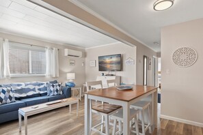 Smart TV - Charming 2-Bed Condo Steps From the Beach! (Ocean City)